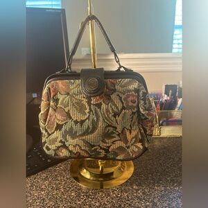 Floral Tapestry Handbag